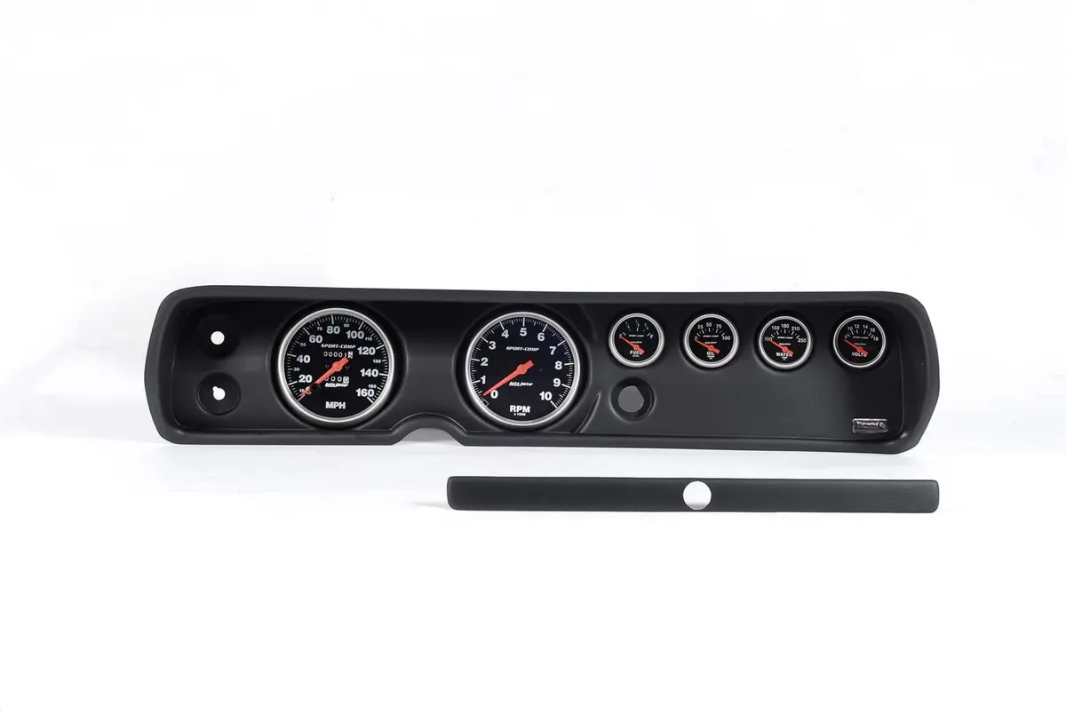 Classic Thunder Road Instrument Panel – Custom Dash With Autometer Gauges 1